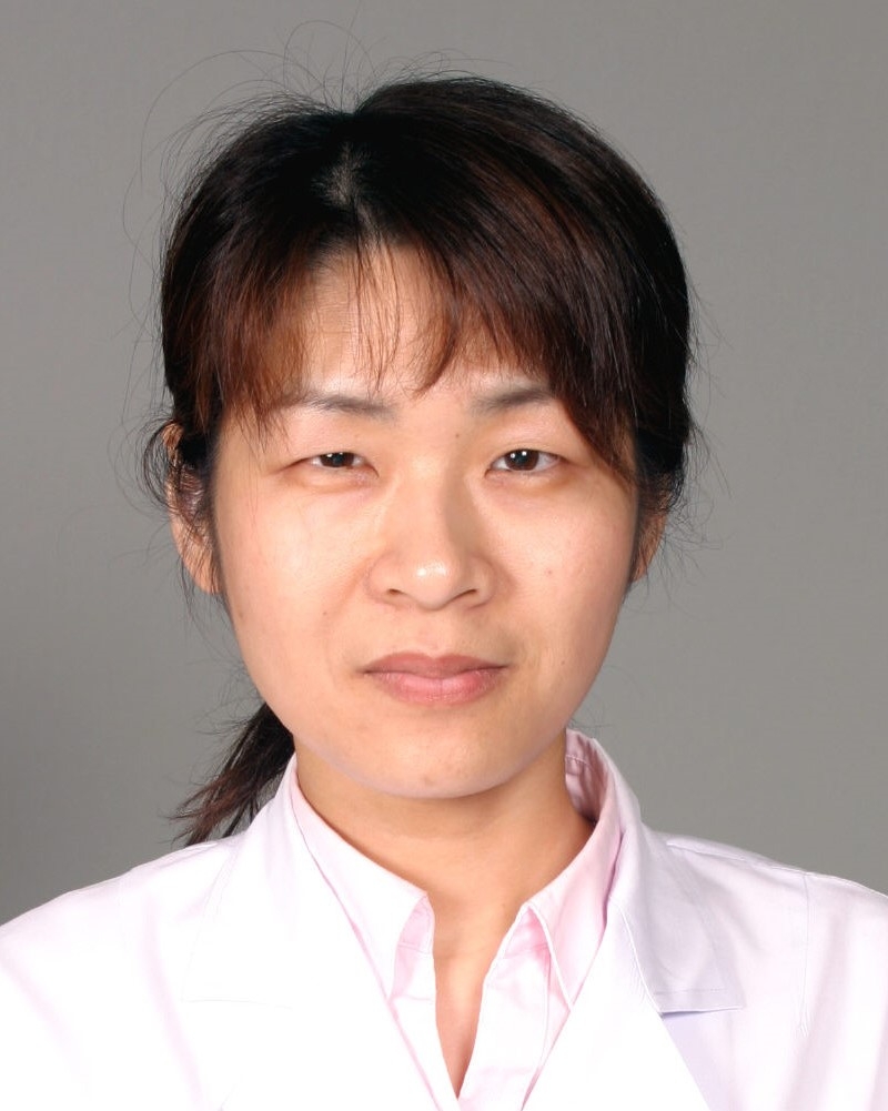 12.松岡 知子 スタッフ紹介.JPG